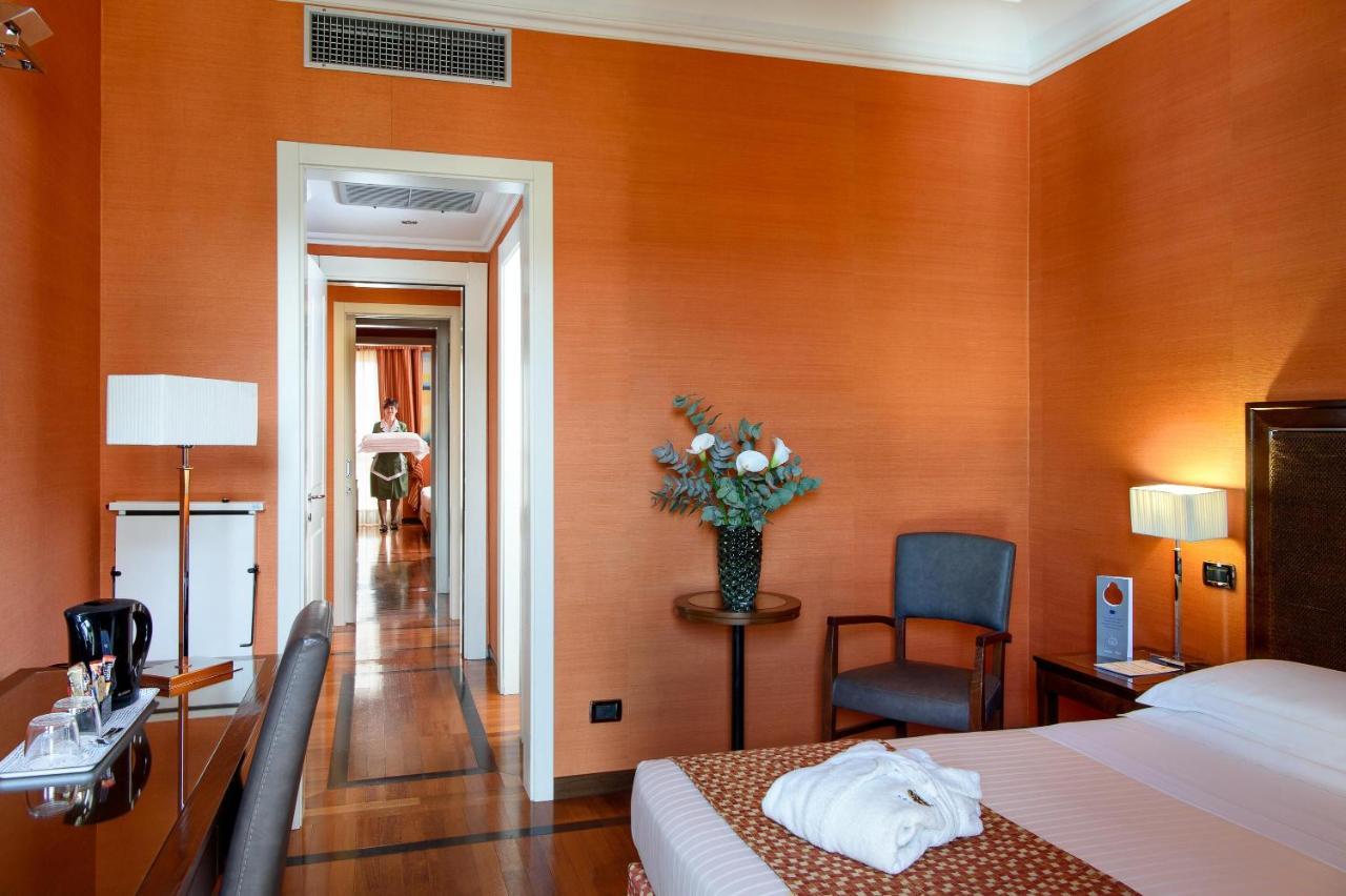 Grand Hotel Adriatico Firenze Esterno foto