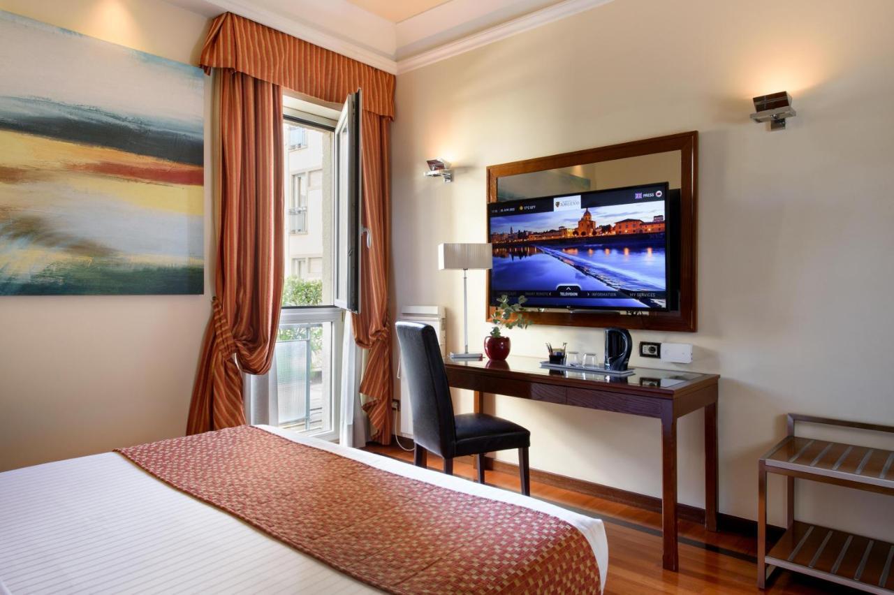 Grand Hotel Adriatico Firenze Esterno foto